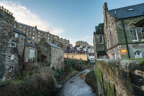 Mastering Edinburgh's Stunning Skyline: Proven Photography Tips and Techniques